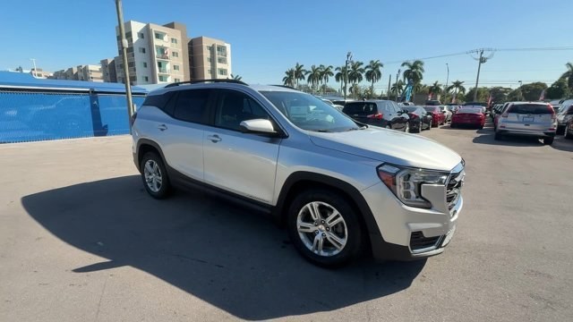 2022 Quicksilver Metallic /Jet Black GMC Terrain (3GKALMEV8NL) with an 4 1.5L engine, Automatic transmission, located at 27610 S Dixie Hwy, Homestead, FL, 33032, (305) 749-2348, 25.510241, -80.438301 - Scores 30 Highway MPG and 25 City MPG! This GMC Terrain boasts a Turbocharged Gas 1.5L/92 engine powering this Automatic transmission. TRANSMISSION, 9-SPEED AUTOMATIC 9T45, ELECTRONICALLY-CONTROLLED WITH OVERDRIVE (STD), TIRES, P225/65R17 ALL-SEASON BLACKWALL, SLE PREFERRED EQUIPMENT GROUP includes - Photo#6