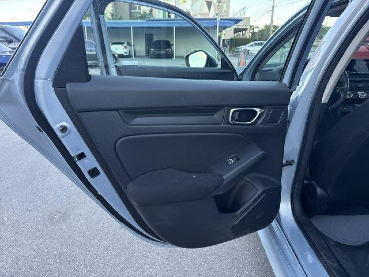 2022 Silver Honda Civic Sedan (2HGFE1F74NH) with an 4 1.5 L engine, Variable transmission, located at 27610 S Dixie Hwy, Homestead, FL, 33032, (305) 749-2348, 25.510241, -80.438301 - NACTOY 2022 North American Car of the Year. Only 15,061 Miles! Boasts 42 Highway MPG and 33 City MPG! This Honda Civic Sedan delivers a Intercooled Turbo Premium Unleaded I-4 1.5 L/91 engine powering this Variable transmission. Wireless Phone Connectivity, Vehicle Stability Assist (VSA) Electronic S - Photo#15