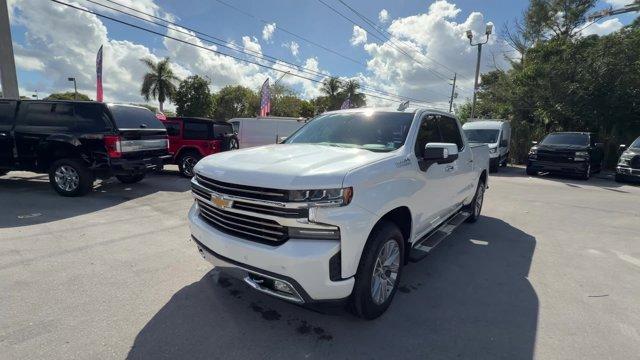 2021 Iridescent Pearl Tricoat /Jet Black/Umber Chevrolet Silverado 1500 (3GCPWFED5MG) with an 8 5.3L engine, Automatic transmission, located at 27610 S Dixie Hwy, Homestead, FL, 33032, (305) 749-2348, 25.510241, -80.438301 - Delivers 23 Highway MPG and 17 City MPG! This Chevrolet Silverado 1500 boasts a Gas V8 5.3L/325 engine powering this Automatic transmission. TRANSMISSION, 8-SPEED AUTOMATIC, ELECTRONICALLY CONTROLLED with overdrive and tow/haul mode. Includes Cruise Grade Braking and Powertrain Grade Braking (STD), - Photo#0