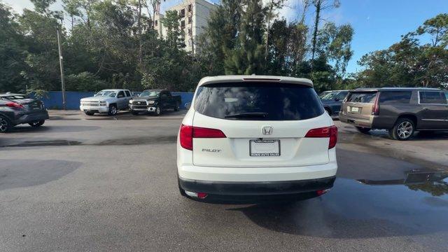 2018 White Honda Pilot (5FNYF5H31JB) with an 6 3.5 L engine, Automatic transmission, located at 27610 S Dixie Hwy, Homestead, FL, 33032, (305) 749-2348, 25.510241, -80.438301 - KBB.com Best Buy Awards. Scores 27 Highway MPG and 19 City MPG! This Honda Pilot delivers a Regular Unleaded V-6 3.5 L/212 engine powering this Automatic transmission. Wireless Phone Connectivity, Window Grid Antenna, Wheels: 18 Alloy.* This Honda Pilot Features the Following Options *VSA Electronic - Photo#3