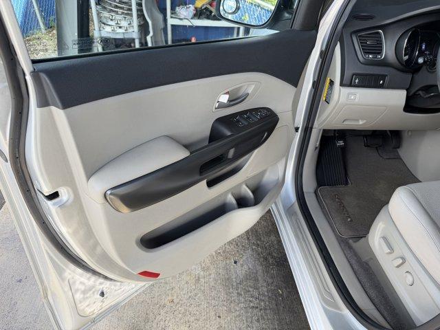 2021 Silky Silver /Gray Kia Sedona (KNDMB5C18M6) with an 6 3.3 L engine, Automatic transmission, located at 27610 S Dixie Hwy, Homestead, FL, 33032, (305) 749-2348, 25.510241, -80.438301 - Delivers 24 Highway MPG and 18 City MPG! This Kia Sedona boasts a Regular Unleaded V-6 3.3 L/204 engine powering this Automatic transmission. SILKY SILVER, CARPETED FLOOR MATS, Variable Intermittent Wipers.* This Kia Sedona Features the Following Options *Urethane Gear Shifter Material, Trip Compute - Photo#14