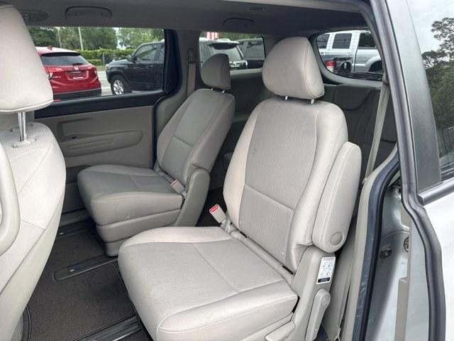 2021 Silky Silver /Gray Kia Sedona (KNDMB5C18M6) with an 6 3.3 L engine, Automatic transmission, located at 27610 S Dixie Hwy, Homestead, FL, 33032, (305) 749-2348, 25.510241, -80.438301 - Delivers 24 Highway MPG and 18 City MPG! This Kia Sedona boasts a Regular Unleaded V-6 3.3 L/204 engine powering this Automatic transmission. SILKY SILVER, CARPETED FLOOR MATS, Variable Intermittent Wipers.* This Kia Sedona Features the Following Options *Urethane Gear Shifter Material, Trip Compute - Photo#13