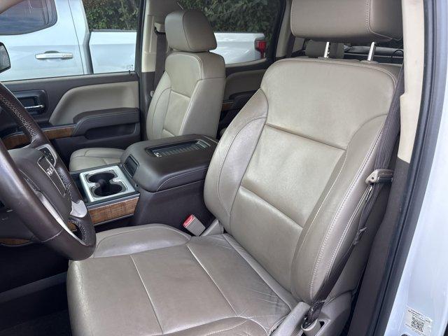 2017 White Frost Tricoat /Cocoa/Dune GMC Sierra 1500 (3GTP1NEC2HG) with an 8 5.3L engine, Automatic transmission, located at 27610 S Dixie Hwy, Homestead, FL, 33032, (305) 749-2348, 25.510241, -80.438301 - KBB.com Brand Image Awards. Only 102,142 Miles! Delivers 23 Highway MPG and 16 City MPG! This GMC Sierra 1500 delivers a Gas V8 5.3L/325 engine powering this Automatic transmission. WIRELESS CHARGING, WHITE FROST TRICOAT, WHEELS, 20 X 9 (50.8 CM X 22.9 CM) POLISHED ALUMINUM.* This GMC Sierra 1500 Fe - Photo#5