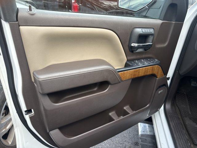 2017 White Frost Tricoat /Cocoa/Dune GMC Sierra 1500 (3GTP1NEC2HG) with an 8 5.3L engine, Automatic transmission, located at 27610 S Dixie Hwy, Homestead, FL, 33032, (305) 749-2348, 25.510241, -80.438301 - KBB.com Brand Image Awards. Only 102,142 Miles! Delivers 23 Highway MPG and 16 City MPG! This GMC Sierra 1500 delivers a Gas V8 5.3L/325 engine powering this Automatic transmission. WIRELESS CHARGING, WHITE FROST TRICOAT, WHEELS, 20 X 9 (50.8 CM X 22.9 CM) POLISHED ALUMINUM.* This GMC Sierra 1500 Fe - Photo#7