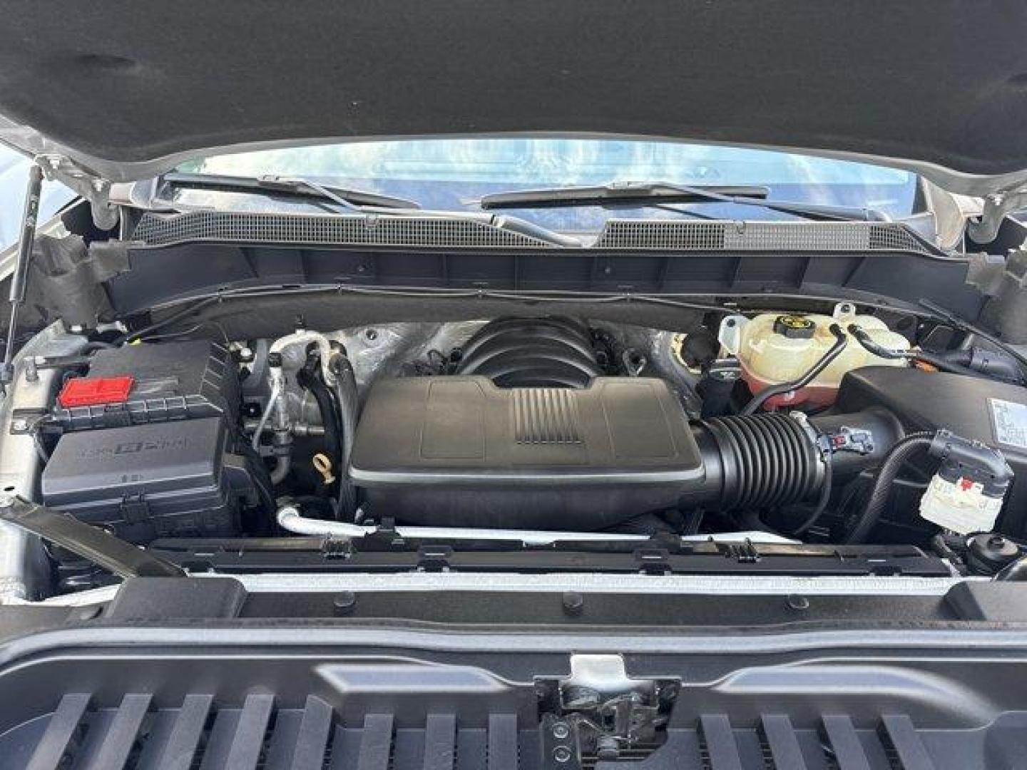 2019 Silver Ice Metallic /Jet Black Chevrolet Silverado 1500 (1GCUYEED1KZ) with an 8 5.3L engine, Automatic transmission, located at 27610 S Dixie Hwy, Homestead, FL, 33032, (305) 749-2348, 25.510241, -80.438301 - Boasts 22 Highway MPG and 16 City MPG! This Chevrolet Silverado 1500 boasts a Gas V8 5.3L/325 engine powering this Automatic transmission. WINDOW, POWER, REAR SLIDING with rear defogger, UNIVERSAL HOME REMOTE, TRANSMISSION, 8-SPEED AUTOMATIC, ELECTRONICALLY CONTROLLED with overdrive and tow/haul mod - Photo#5
