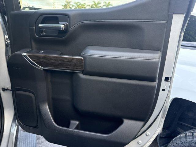 2019 Silver Ice Metallic /Jet Black Chevrolet Silverado 1500 (1GCUYEED1KZ) with an 8 5.3L engine, Automatic transmission, located at 27610 S Dixie Hwy, Homestead, FL, 33032, (305) 749-2348, 25.510241, -80.438301 - Boasts 22 Highway MPG and 16 City MPG! This Chevrolet Silverado 1500 boasts a Gas V8 5.3L/325 engine powering this Automatic transmission. WINDOW, POWER, REAR SLIDING with rear defogger, UNIVERSAL HOME REMOTE, TRANSMISSION, 8-SPEED AUTOMATIC, ELECTRONICALLY CONTROLLED with overdrive and tow/haul mod - Photo#11