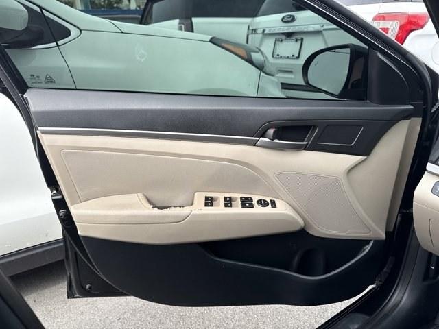 2017 Phantom Black /Beige Hyundai Elantra (5NPD94LA5HH) with an 4 1.4 L engine, Automatic transmission, located at 27610 S Dixie Hwy, Homestead, FL, 33032, (305) 749-2348, 25.510241, -80.438301 - IIHS Top Safety Pick+, Top Safety Pick+. Boasts 40 Highway MPG and 32 City MPG! This Hyundai Elantra delivers a Intercooled Turbo Regular Unleaded I-4 1.4 L/83 engine powering this Automatic transmission. REVERSIBLE CARGO TRAY, REAR BUMPER APPLIQUE, PHANTOM BLACK.*This Hyundai Elantra Comes Equipped - Photo#9