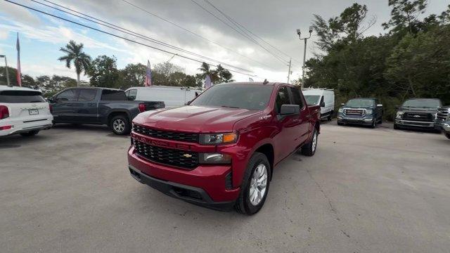 2022 Cherry Red Tintcoat /Jet Black Chevrolet Silverado 1500 LTD (3GCPWBEK8NG) with an 4 2.7L engine, Automatic transmission, located at 27610 S Dixie Hwy, Homestead, FL, 33032, (305) 749-2348, 25.510241, -80.438301 - Delivers 22 Highway MPG and 19 City MPG! This Chevrolet Silverado 1500 LTD boasts a Turbocharged Gas I4 2.7L/166 engine powering this Automatic transmission. TRANSMISSION, 8-SPEED AUTOMATIC, ELECTRONICALLY CONTROLLED with overdrive and tow/haul mode. Includes Cruise Grade Braking and Powertrain Grad - Photo#0