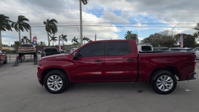 2022 Cherry Red Tintcoat /Jet Black Chevrolet Silverado 1500 LTD (3GCPWBEK8NG) with an 4 2.7L engine, Automatic transmission, located at 27610 S Dixie Hwy, Homestead, FL, 33032, (305) 749-2348, 25.510241, -80.438301 - Delivers 22 Highway MPG and 19 City MPG! This Chevrolet Silverado 1500 LTD boasts a Turbocharged Gas I4 2.7L/166 engine powering this Automatic transmission. TRANSMISSION, 8-SPEED AUTOMATIC, ELECTRONICALLY CONTROLLED with overdrive and tow/haul mode. Includes Cruise Grade Braking and Powertrain Grad - Photo#1