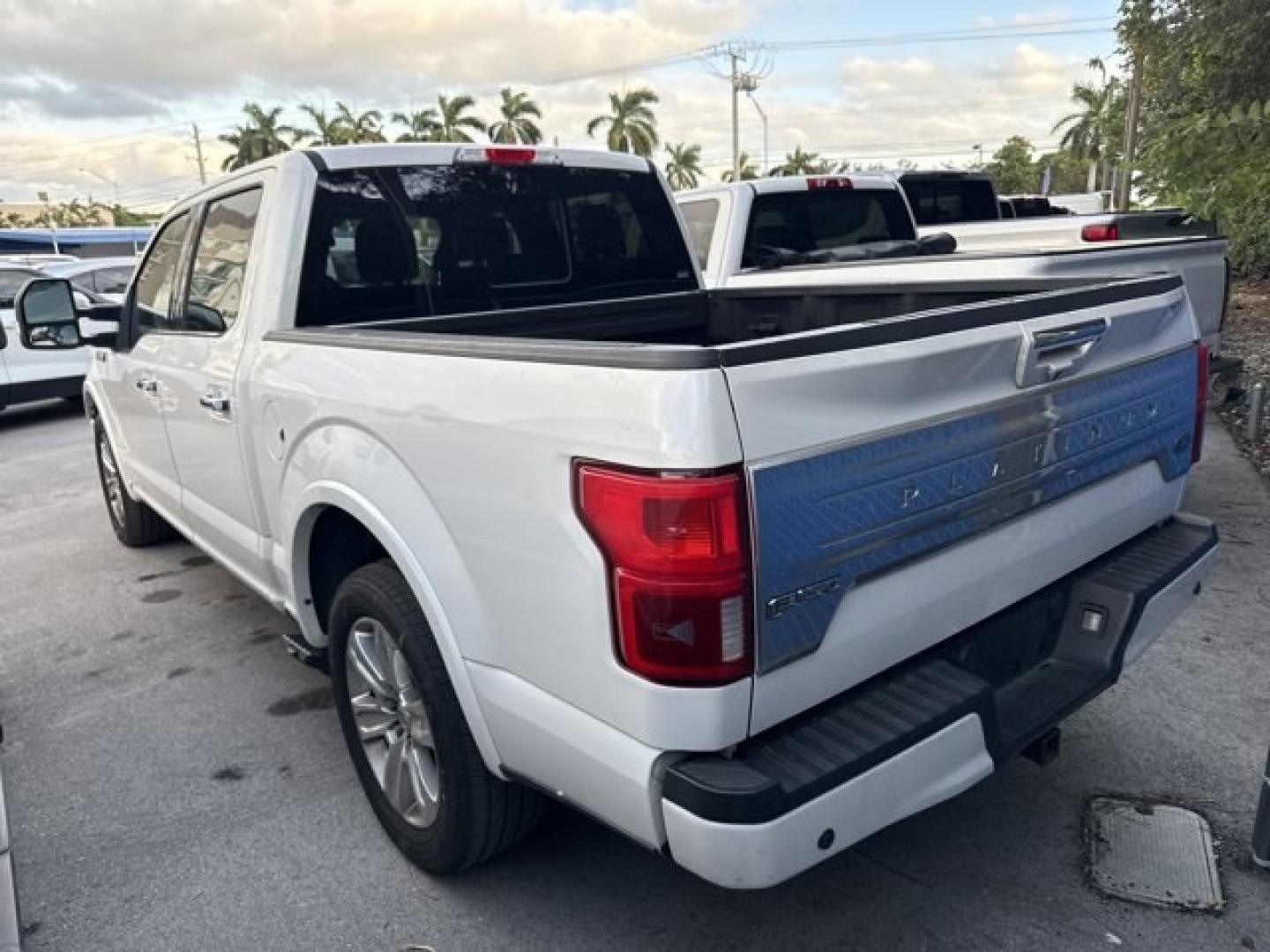 2018 White Ford F-150 (1FTEW1C56JF) with an 8 5.0 L engine, Automatic transmission, located at 27610 S Dixie Hwy, Homestead, FL, 33032, (305) 749-2348, 25.510241, -80.438301 - KBB.com Brand Image Awards. This Ford F-150 boasts a Regular Unleaded V8 5.0 L engine powering this Automatic transmission. Transmission w/Driver Selectable Mode and SelectShift Sequential Shift Control, Towing Equipment -inc: Trailer Sway Control, Tire Specific Low Tire Pressure Warning.*This Ford - Photo#1