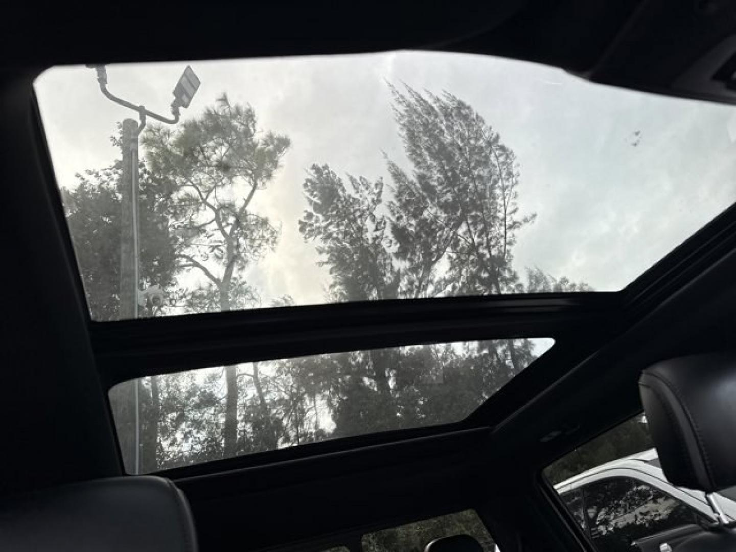 2018 White Ford F-150 (1FTEW1C56JF) with an 8 5.0 L engine, Automatic transmission, located at 27610 S Dixie Hwy, Homestead, FL, 33032, (305) 749-2348, 25.510241, -80.438301 - KBB.com Brand Image Awards. This Ford F-150 boasts a Regular Unleaded V8 5.0 L engine powering this Automatic transmission. Transmission w/Driver Selectable Mode and SelectShift Sequential Shift Control, Towing Equipment -inc: Trailer Sway Control, Tire Specific Low Tire Pressure Warning.*This Ford - Photo#14