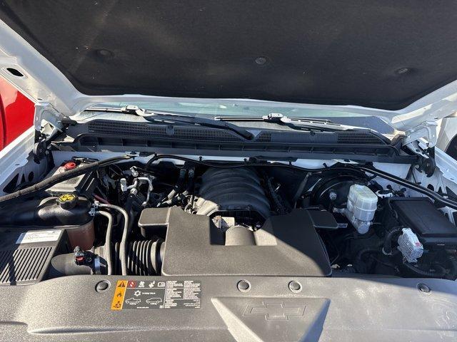 2019 Summit White /Jet Black Chevrolet Silverado 1500 LD (2GCRCPEC5K1) with an 8 5.3L engine, Automatic transmission, located at 27610 S Dixie Hwy, Homestead, FL, 33032, (305) 749-2348, 25.510241, -80.438301 - Boasts 22 Highway MPG and 15 City MPG! This Chevrolet Silverado 1500 LD delivers a Gas V8 5.3L/325 engine powering this Automatic transmission. TRANSMISSION, 6-SPEED AUTOMATIC, ELECTRONICALLY CONTROLLED with overdrive and tow/haul mode. Includes Cruise Grade Braking and Powertrain Grade Braking (STD - Photo#4