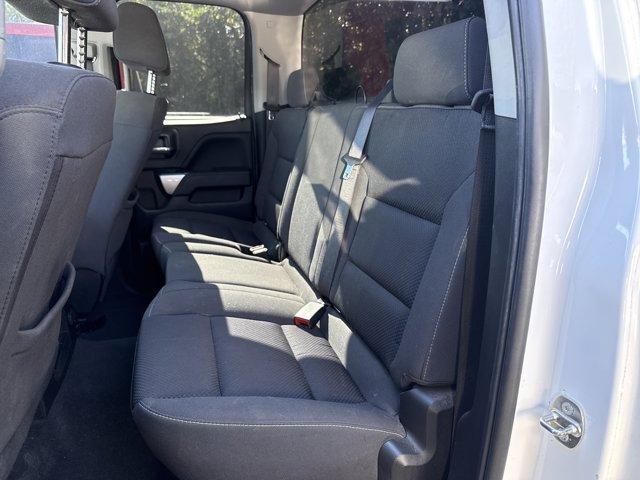 2019 Summit White /Jet Black Chevrolet Silverado 1500 LD (2GCRCPEC5K1) with an 8 5.3L engine, Automatic transmission, located at 27610 S Dixie Hwy, Homestead, FL, 33032, (305) 749-2348, 25.510241, -80.438301 - Boasts 22 Highway MPG and 15 City MPG! This Chevrolet Silverado 1500 LD delivers a Gas V8 5.3L/325 engine powering this Automatic transmission. TRANSMISSION, 6-SPEED AUTOMATIC, ELECTRONICALLY CONTROLLED with overdrive and tow/haul mode. Includes Cruise Grade Braking and Powertrain Grade Braking (STD - Photo#8