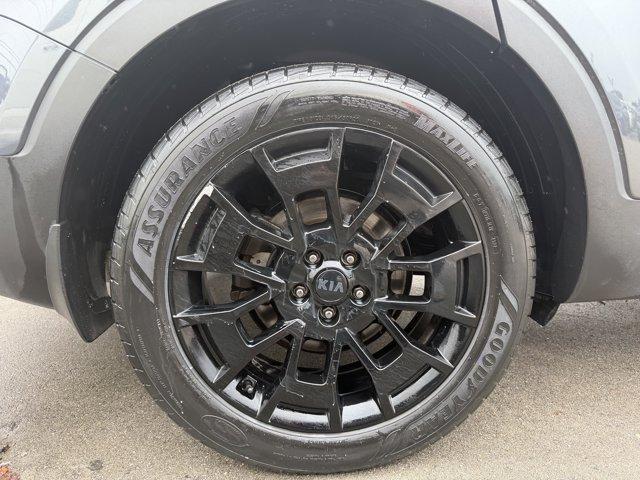 2021 Gravity Grey /Black Kia Telluride (5XYP3DHC5MG) with an 6 3.8 L engine, Automatic transmission, located at 27610 S Dixie Hwy, Homestead, FL, 33032, (305) 749-2348, 25.510241, -80.438301 - Boasts 24 Highway MPG and 19 City MPG! This Kia Telluride boasts a Regular Unleaded V-6 3.8 L/231 engine powering this Automatic transmission. WHEEL LOCKS, CARPETED FLOOR MATS, BLACK, LEATHER SEAT TRIM.* This Kia Telluride Features the Following Options *Wireless Phone Connectivity, Vehicle Stabilit - Photo#15