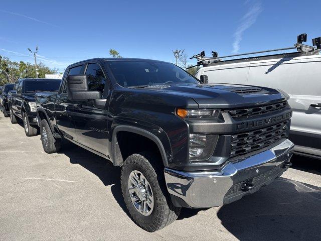 2020 Shadow Gray Metallic /Jet Black Chevrolet Silverado 2500HD (1GC4YLEY6LF) with an 8 6.6L engine, Automatic transmission, located at 27610 S Dixie Hwy, Homestead, FL, 33032, (305) 749-2348, 25.510241, -80.438301 - This Chevrolet Silverado 2500HD boasts a Turbocharged Diesel V8 6.6L/403 engine powering this Automatic transmission. WT CONVENIENCE PACKAGE includes (AQQ) Remote Keyless Entry, (QT5) EZ Lift power lock and release tailgate, (AKO) tinted windows, (C49) rear-window defogger, (K34) cruise control, (DB - Photo#3