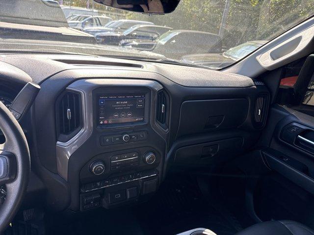 2020 Shadow Gray Metallic /Jet Black Chevrolet Silverado 2500HD (1GC4YLEY6LF) with an 8 6.6L engine, Automatic transmission, located at 27610 S Dixie Hwy, Homestead, FL, 33032, (305) 749-2348, 25.510241, -80.438301 - This Chevrolet Silverado 2500HD boasts a Turbocharged Diesel V8 6.6L/403 engine powering this Automatic transmission. WT CONVENIENCE PACKAGE includes (AQQ) Remote Keyless Entry, (QT5) EZ Lift power lock and release tailgate, (AKO) tinted windows, (C49) rear-window defogger, (K34) cruise control, (DB - Photo#7