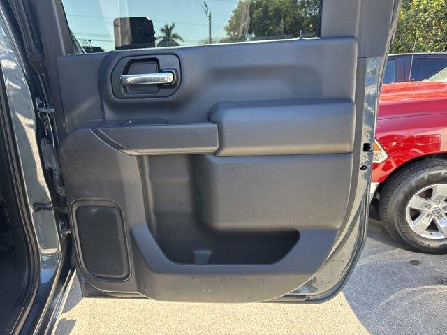 2020 Shadow Gray Metallic /Jet Black Chevrolet Silverado 2500HD (1GC4YLEY6LF) with an 8 6.6L engine, Automatic transmission, located at 27610 S Dixie Hwy, Homestead, FL, 33032, (305) 749-2348, 25.510241, -80.438301 - This Chevrolet Silverado 2500HD boasts a Turbocharged Diesel V8 6.6L/403 engine powering this Automatic transmission. WT CONVENIENCE PACKAGE includes (AQQ) Remote Keyless Entry, (QT5) EZ Lift power lock and release tailgate, (AKO) tinted windows, (C49) rear-window defogger, (K34) cruise control, (DB - Photo#12