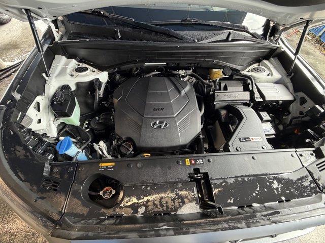 2020 Hyper White /Beige Hyundai Palisade (KM8R5DHE9LU) with an 6 3.8 L engine, Automatic transmission, located at 27610 S Dixie Hwy, Homestead, FL, 33032, (305) 749-2348, 25.510241, -80.438301 - KBB.com 10 Best SUVs Worth Waiting For. Scores 24 Highway MPG and 19 City MPG! This Hyundai Palisade delivers a Regular Unleaded V-6 3.8 L/231 engine powering this Automatic transmission. WHEEL LOCKS, OPTION GROUP 01, FIRST AID KIT.* This Hyundai Palisade Features the Following Options *CARPETED FLO - Photo#19