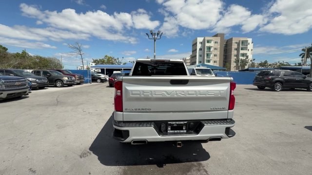 2019 Silver Ice Metallic /Jet Black Chevrolet Silverado 1500 (1GCRWBEF9KZ) with an 8 5.3L engine, Automatic transmission, located at 27610 S Dixie Hwy, Homestead, FL, 33032, (305) 749-2348, 25.510241, -80.438301 - Ward's 10 Best Engines. Scores 21 Highway MPG and 15 City MPG! This Chevrolet Silverado 1500 delivers a Gas V8 5.3L/325 engine powering this Automatic transmission. WHEELS, 20 X 9 (50.8 CM X 22.9 CM) SILVER PAINTED ALUMINUM (STD), TRANSMISSION, 6-SPEED AUTOMATIC, ELECTRONICALLY CONTROLLED (STD), TRA - Photo#3