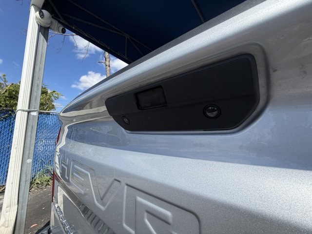 2019 Silver Ice Metallic /Jet Black Chevrolet Silverado 1500 (1GCRWBEF9KZ) with an 8 5.3L engine, Automatic transmission, located at 27610 S Dixie Hwy, Homestead, FL, 33032, (305) 749-2348, 25.510241, -80.438301 - Ward's 10 Best Engines. Scores 21 Highway MPG and 15 City MPG! This Chevrolet Silverado 1500 delivers a Gas V8 5.3L/325 engine powering this Automatic transmission. WHEELS, 20 X 9 (50.8 CM X 22.9 CM) SILVER PAINTED ALUMINUM (STD), TRANSMISSION, 6-SPEED AUTOMATIC, ELECTRONICALLY CONTROLLED (STD), TRA - Photo#15