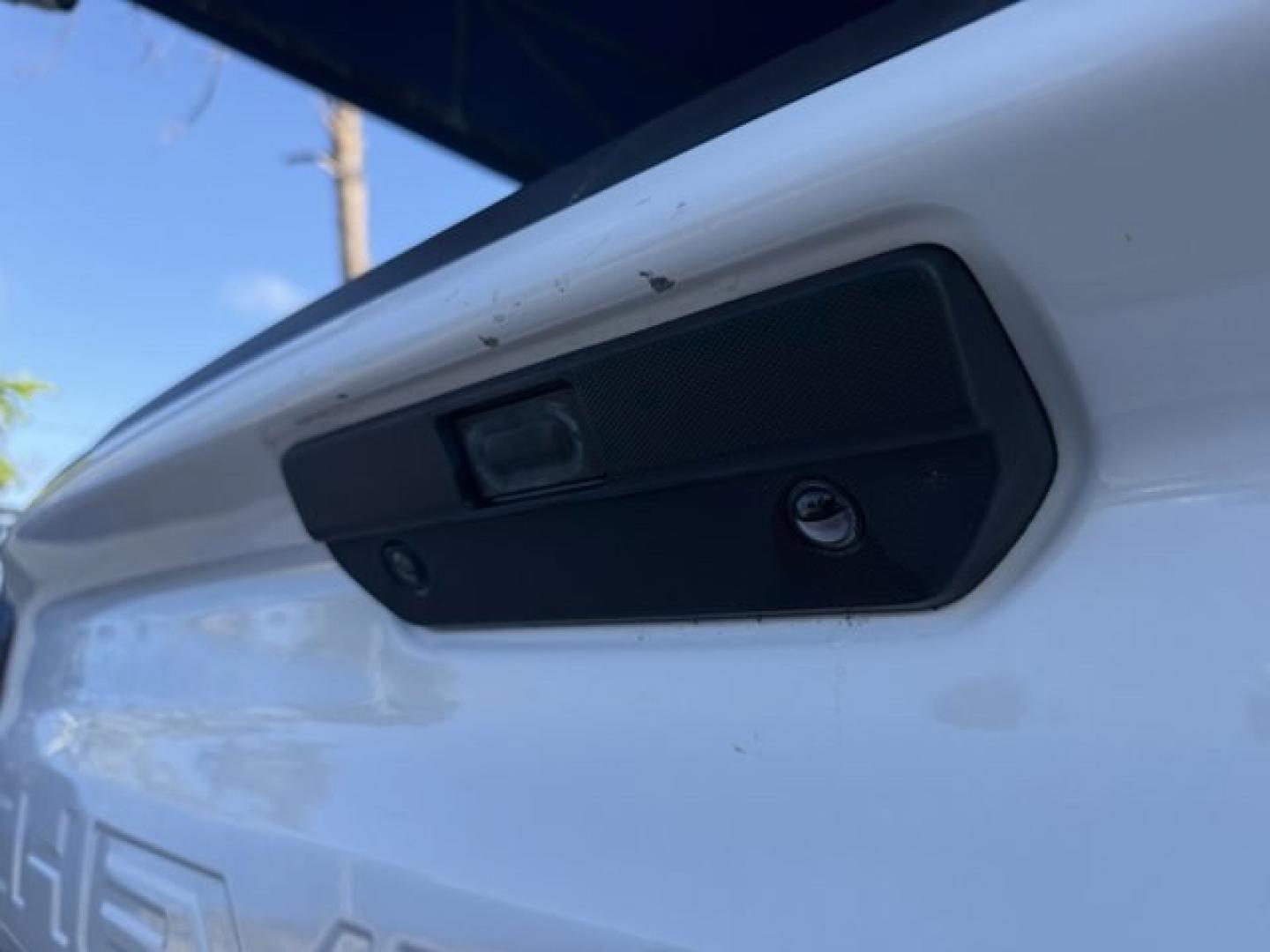2020 Summit White /Jet Black Chevrolet Silverado 1500 (1GCRYDED8LZ) with an 8 5.3L engine, Automatic transmission, located at 27610 S Dixie Hwy, Homestead, FL, 33032, (305) 749-2348, 25.510241, -80.438301 - Boasts 22 Highway MPG and 16 City MPG! This Chevrolet Silverado 1500 boasts a Gas V8 5.3L/325 engine powering this Automatic transmission. Z71 OFF-ROAD PACKAGE includes (Z71) Off-Road suspension, (JHD) Hill Descent Control, (NZZ) skid plates and (K47) high-capacity air filter Includes Z71 hard badge - Photo#16