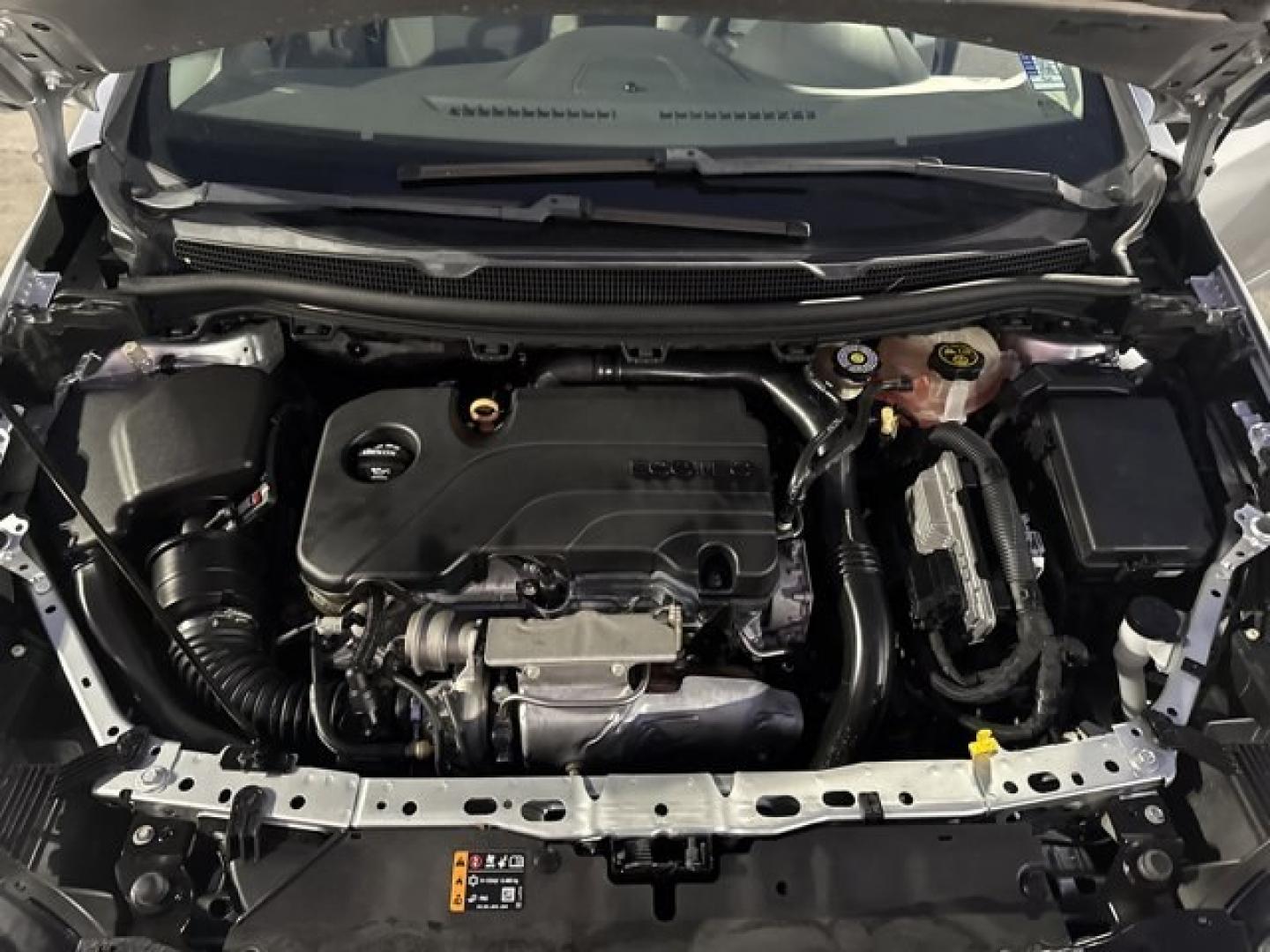 2018 Silver Ice Metallic /Dark Atmosphere/Medium Atmosphere Chevrolet Cruze (1G1BC5SM7J7) with an 4 1.4L engine, Automatic transmission, located at 27610 S Dixie Hwy, Homestead, FL, 33032, (305) 749-2348, 25.510241, -80.438301 - KBB.com 10 Most Awarded Brands. Only 74,466 Miles! Scores 40 Highway MPG and 29 City MPG! This Chevrolet Cruze boasts a Turbocharged Gas I4 1.4L/ engine powering this Automatic transmission. TRANSMISSION, 6-SPEED AUTOMATIC (STD), SILVER ICE METALLIC, SEATS, FRONT BUCKET WITH RECLINING SEATBACKS AND - Photo#8