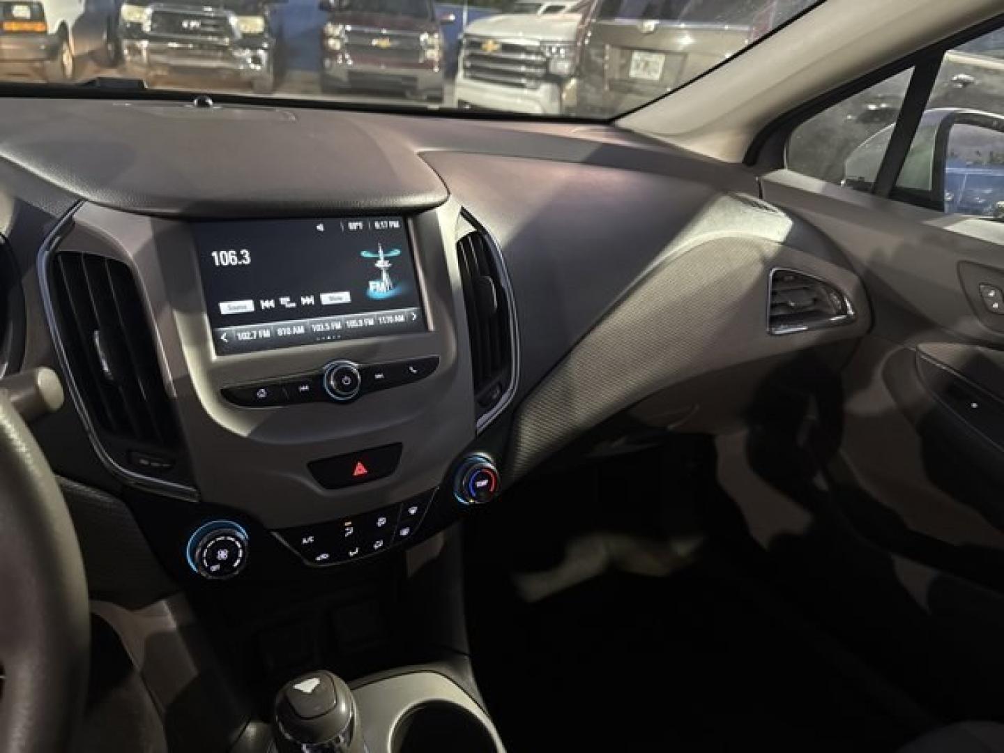 2018 Silver Ice Metallic /Dark Atmosphere/Medium Atmosphere Chevrolet Cruze (1G1BC5SM7J7) with an 4 1.4L engine, Automatic transmission, located at 27610 S Dixie Hwy, Homestead, FL, 33032, (305) 749-2348, 25.510241, -80.438301 - KBB.com 10 Most Awarded Brands. Only 74,466 Miles! Scores 40 Highway MPG and 29 City MPG! This Chevrolet Cruze boasts a Turbocharged Gas I4 1.4L/ engine powering this Automatic transmission. TRANSMISSION, 6-SPEED AUTOMATIC (STD), SILVER ICE METALLIC, SEATS, FRONT BUCKET WITH RECLINING SEATBACKS AND - Photo#10