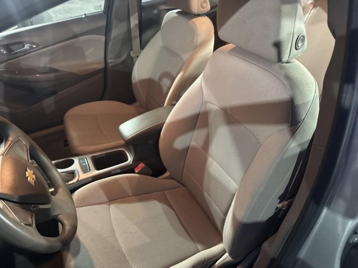 2018 Silver Ice Metallic /Dark Atmosphere/Medium Atmosphere Chevrolet Cruze (1G1BC5SM7J7) with an 4 1.4L engine, Automatic transmission, located at 27610 S Dixie Hwy, Homestead, FL, 33032, (305) 749-2348, 25.510241, -80.438301 - KBB.com 10 Most Awarded Brands. Only 74,466 Miles! Scores 40 Highway MPG and 29 City MPG! This Chevrolet Cruze boasts a Turbocharged Gas I4 1.4L/ engine powering this Automatic transmission. TRANSMISSION, 6-SPEED AUTOMATIC (STD), SILVER ICE METALLIC, SEATS, FRONT BUCKET WITH RECLINING SEATBACKS AND - Photo#11