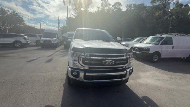 2021 White Ford Super Duty F-350 SRW (1FT8W3BT1ME) with an 8 6.7 L engine, Automatic transmission, located at 27610 S Dixie Hwy, Homestead, FL, 33032, (305) 749-2348, 25.510241, -80.438301 - This Ford Super Duty F-350 SRW boasts a Intercooled Turbo Diesel V-8 6.7 L/406 engine powering this Automatic transmission. Urethane Gear Shifter Material, Trip Computer, Transmission w/Driver Selectable Mode and Oil Cooler.* This Ford Super Duty F-350 SRW Features the Following Options *Trailer Wir - Photo#7