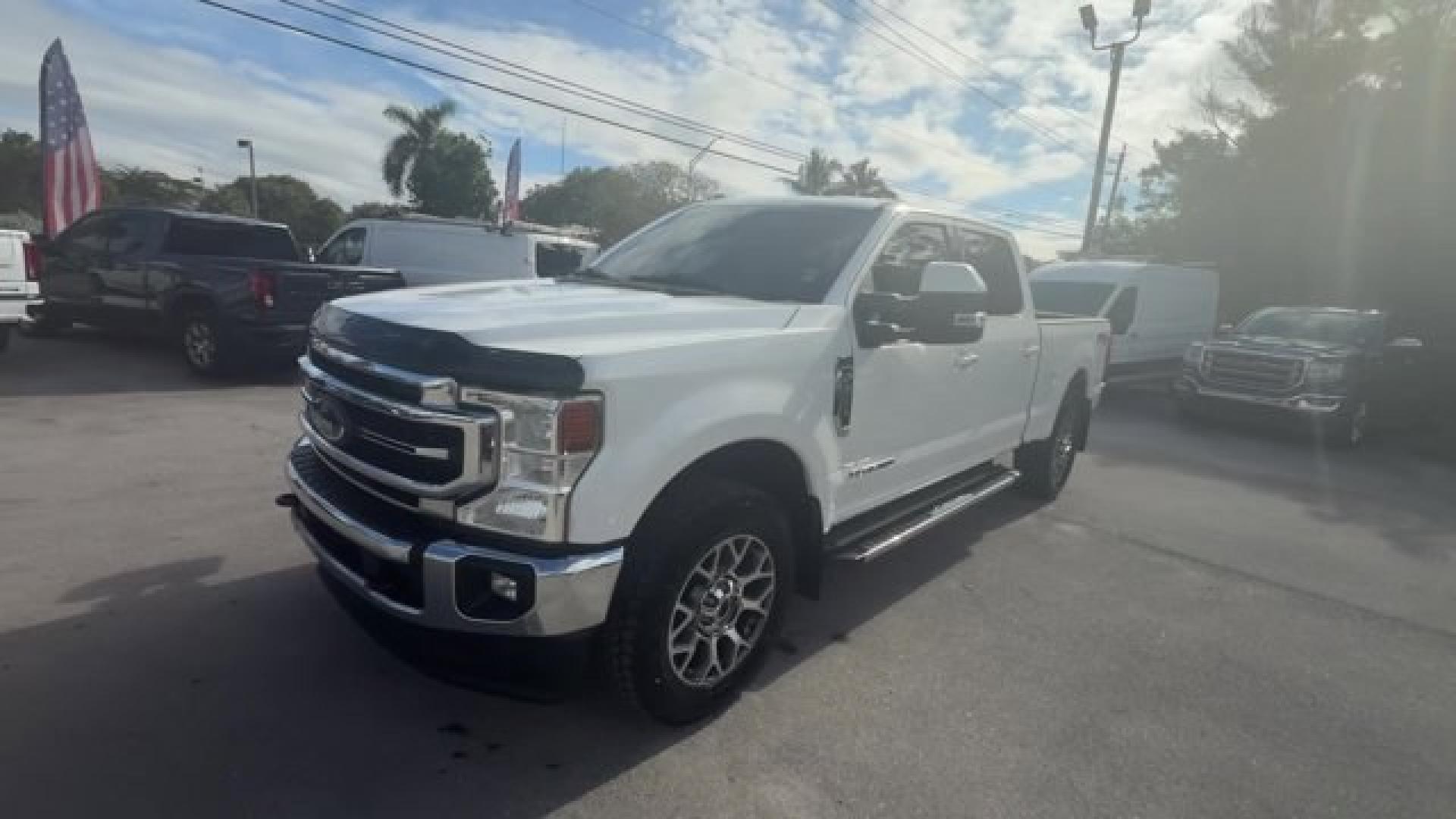 2021 White Ford Super Duty F-350 SRW (1FT8W3BT1ME) with an 8 6.7 L engine, Automatic transmission, located at 27610 S Dixie Hwy, Homestead, FL, 33032, (305) 749-2348, 25.510241, -80.438301 - This Ford Super Duty F-350 SRW boasts a Intercooled Turbo Diesel V-8 6.7 L/406 engine powering this Automatic transmission. Urethane Gear Shifter Material, Trip Computer, Transmission w/Driver Selectable Mode and Oil Cooler.* This Ford Super Duty F-350 SRW Features the Following Options *Trailer Wir - Photo#3