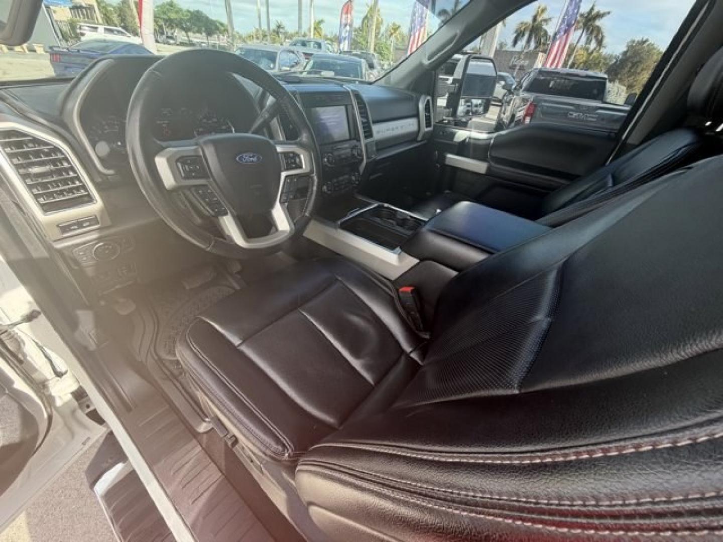 2021 White Ford Super Duty F-350 SRW (1FT8W3BT1ME) with an 8 6.7 L engine, Automatic transmission, located at 27610 S Dixie Hwy, Homestead, FL, 33032, (305) 749-2348, 25.510241, -80.438301 - This Ford Super Duty F-350 SRW boasts a Intercooled Turbo Diesel V-8 6.7 L/406 engine powering this Automatic transmission. Urethane Gear Shifter Material, Trip Computer, Transmission w/Driver Selectable Mode and Oil Cooler.* This Ford Super Duty F-350 SRW Features the Following Options *Trailer Wir - Photo#11