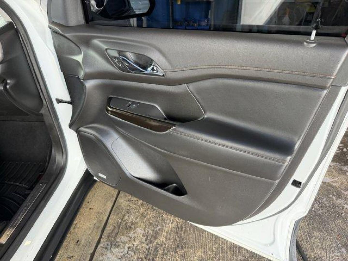 2020 Summit White /Kalahari/Jet Black GMC Acadia (1GKKNLLS9LZ) with an 6 3.6L engine, Automatic transmission, located at 27610 S Dixie Hwy, Homestead, FL, 33032, (305) 749-2348, 25.510241, -80.438301 - Delivers 25 Highway MPG and 18 City MPG! This GMC Acadia boasts a Gas V6 3.6L/222 engine powering this Automatic transmission. TIRES, P235/55R20 ALL-SEASON, H-RATED, BLACKWALL, SUNROOF, DUAL SKYSCAPE 2-PANEL POWER with tilt-sliding front and fixed rear with sunscreen, SUMMIT WHITE.* This GMC Acadia - Photo#10