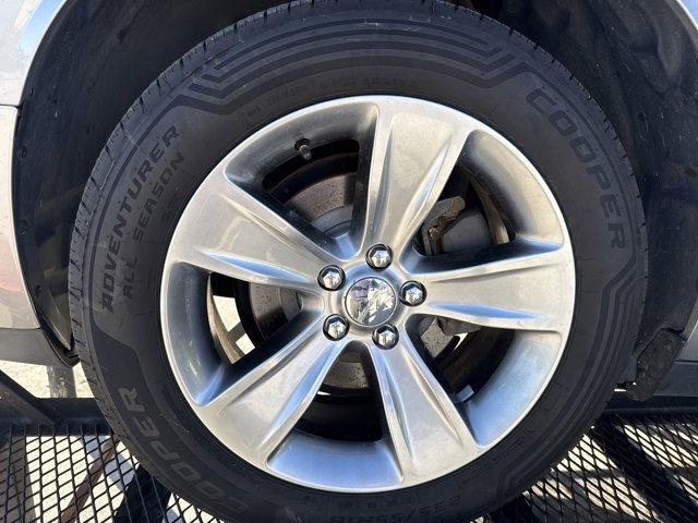 2016 Billet Clearcoat /Black Dodge Challenger (2C3CDZAG8GH) with an 6 3.6 L engine, Automatic transmission, located at 27610 S Dixie Hwy, Homestead, FL, 33032, (305) 749-2348, 25.510241, -80.438301 - Only 100,123 Miles! Scores 30 Highway MPG and 19 City MPG! This Dodge Challenger delivers a Regular Unleaded V-6 3.6 L/220 engine powering this Automatic transmission. WHEELS: 18 X 7.5 CAST ALUMINUM (STD), TRANSMISSION: 8-SPEED AUTOMATIC (845RE) (STD), TIRES: P235/55R18 AS PERFORMANCE (STD).* This D - Photo#8