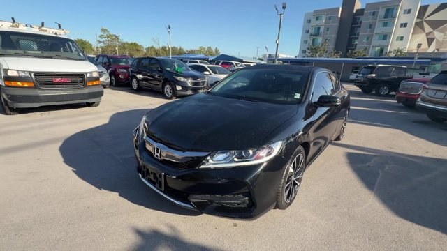photo of 2017 Honda Accord Coupe 