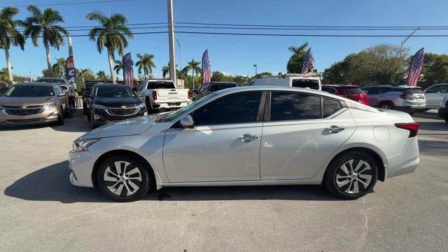 2020 Brilliant Silver Metallic /Charcoal Nissan Altima (1N4BL4BV8LC) with an 4 2.5 L engine, Variable transmission, located at 27610 S Dixie Hwy, Homestead, FL, 33032, (305) 749-2348, 25.510241, -80.438301 - Scores 39 Highway MPG and 28 City MPG! This Nissan Altima boasts a Regular Unleaded I-4 2.5 L/152 engine powering this Variable transmission. CHARCOAL, CLOTH SEAT TRIM, BRILLIANT SILVER METALLIC, [L92] FLOOR MATS and TRUNK MAT.*This Nissan Altima Comes Equipped with These Options *[B10] BODY-COLOR - Photo#1