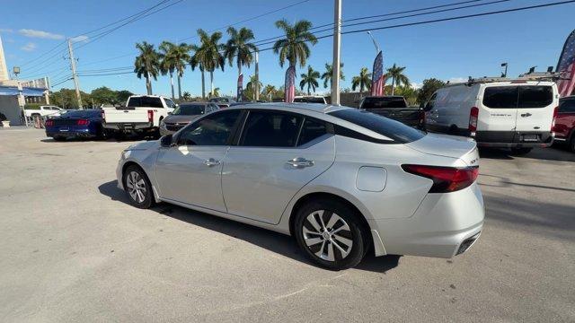 2020 Brilliant Silver Metallic /Charcoal Nissan Altima (1N4BL4BV8LC) with an 4 2.5 L engine, Variable transmission, located at 27610 S Dixie Hwy, Homestead, FL, 33032, (305) 749-2348, 25.510241, -80.438301 - Scores 39 Highway MPG and 28 City MPG! This Nissan Altima boasts a Regular Unleaded I-4 2.5 L/152 engine powering this Variable transmission. CHARCOAL, CLOTH SEAT TRIM, BRILLIANT SILVER METALLIC, [L92] FLOOR MATS and TRUNK MAT.*This Nissan Altima Comes Equipped with These Options *[B10] BODY-COLOR - Photo#2