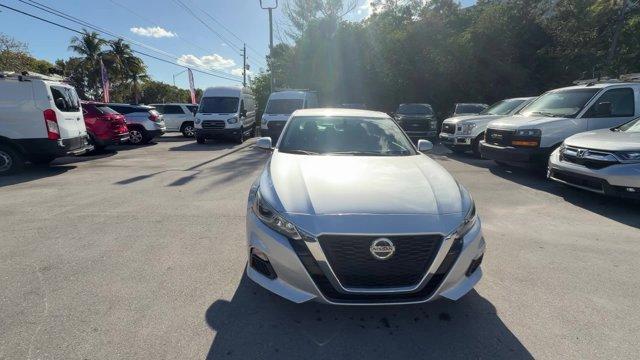 2020 Brilliant Silver Metallic /Charcoal Nissan Altima (1N4BL4BV8LC) with an 4 2.5 L engine, Variable transmission, located at 27610 S Dixie Hwy, Homestead, FL, 33032, (305) 749-2348, 25.510241, -80.438301 - Scores 39 Highway MPG and 28 City MPG! This Nissan Altima boasts a Regular Unleaded I-4 2.5 L/152 engine powering this Variable transmission. CHARCOAL, CLOTH SEAT TRIM, BRILLIANT SILVER METALLIC, [L92] FLOOR MATS and TRUNK MAT.*This Nissan Altima Comes Equipped with These Options *[B10] BODY-COLOR - Photo#7