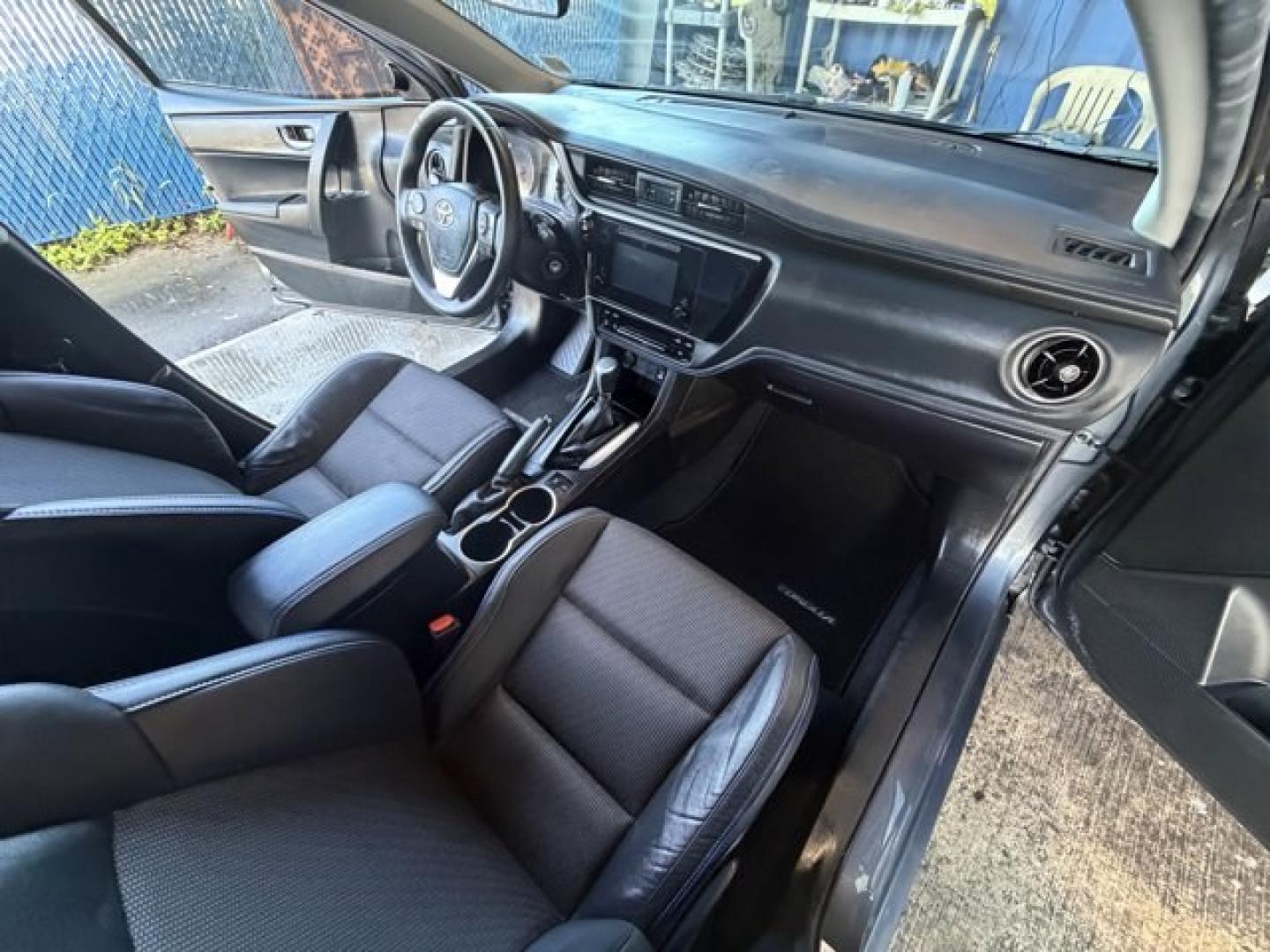 2018 Gray Toyota Corolla (5YFBURHEXJP) with an 4 1.8 L engine, Variable transmission, located at 27610 S Dixie Hwy, Homestead, FL, 33032, (305) 749-2348, 25.510241, -80.438301 - KBB.com 10 Most Awarded Brands. This Toyota Corolla boasts a Regular Unleaded I-4 1.8 L/110 engine powering this Variable transmission. Wireless Phone Connectivity, Urethane Gear Shifter Material, Trunk Rear Cargo Access.*This Toyota Corolla Comes Equipped with These Options *Trip Computer, Transmis - Photo#12