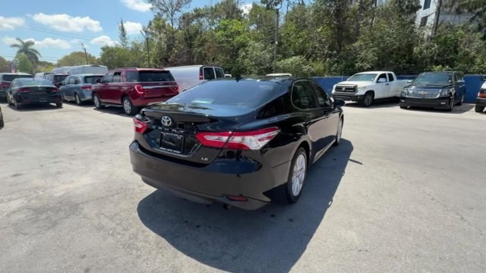 2019 Black Toyota Camry (4T1B11HK2KU) with an 4 2.5 L engine, Automatic transmission, located at 27610 S Dixie Hwy, Homestead, FL, 33032, (305) 749-2348, 25.510241, -80.438301 - KBB.com 10 Most Comfortable Cars Under $30,000. This Toyota Camry boasts a Regular Unleaded I-4 2.5 L/152 engine powering this Automatic transmission. Wireless Phone Connectivity, Window Grid And Roof Mount Antenna, Variable Intermittent Wipers.* This Toyota Camry Features the Following Options *Val - Photo#4