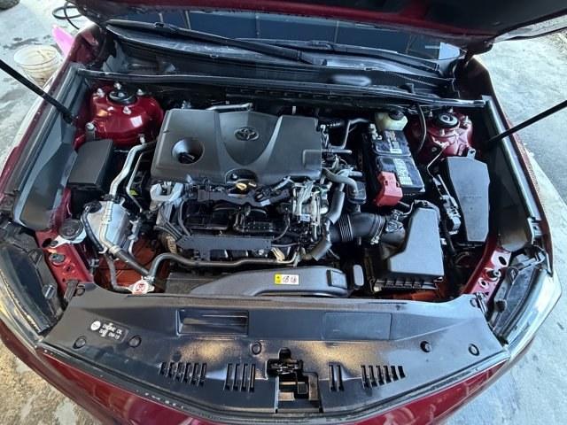 2018 Red Toyota Camry (4T1B61HK4JU) with an 4 2.5 L engine, Automatic transmission, located at 27610 S Dixie Hwy, Homestead, FL, 33032, (305) 749-2348, 25.510241, -80.438301 - KBB.com 10 Best Sedans Under $25,000. Delivers 39 Highway MPG and 28 City MPG! This Toyota Camry delivers a Regular Unleaded I-4 2.5 L/152 engine powering this Automatic transmission. Wireless Phone Connectivity, Window Grid Antenna, Variable Intermittent Wipers.*This Toyota Camry Comes Equipped wit - Photo#15