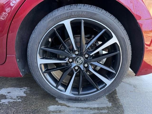 2018 Red Toyota Camry (4T1B61HK4JU) with an 4 2.5 L engine, Automatic transmission, located at 27610 S Dixie Hwy, Homestead, FL, 33032, (305) 749-2348, 25.510241, -80.438301 - KBB.com 10 Best Sedans Under $25,000. Delivers 39 Highway MPG and 28 City MPG! This Toyota Camry delivers a Regular Unleaded I-4 2.5 L/152 engine powering this Automatic transmission. Wireless Phone Connectivity, Window Grid Antenna, Variable Intermittent Wipers.*This Toyota Camry Comes Equipped wit - Photo#16