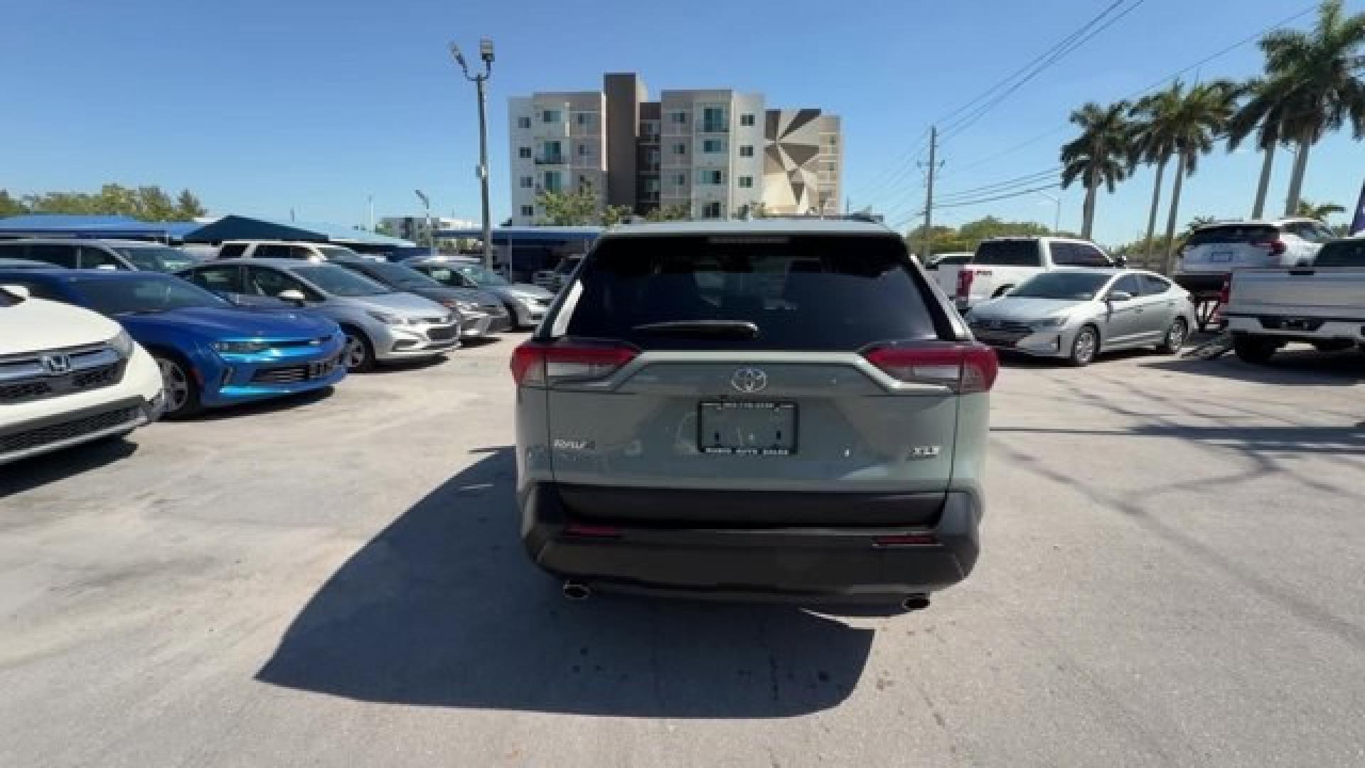 2021 Green Toyota RAV4 (2T3W1RFV4MW) with an 4 2.5 L engine, Automatic transmission, located at 27610 S Dixie Hwy, Homestead, FL, 33032, (305) 749-2348, 25.510241, -80.438301 - Only 29,166 Miles! Boasts 35 Highway MPG and 28 City MPG! This Toyota RAV4 boasts a Regular Unleaded I-4 2.5 L/152 engine powering this Automatic transmission. Wireless Phone Connectivity, Variable Intermittent Wipers, Trip Computer.*This Toyota RAV4 Comes Equipped with These Options *Transmission: - Photo#3