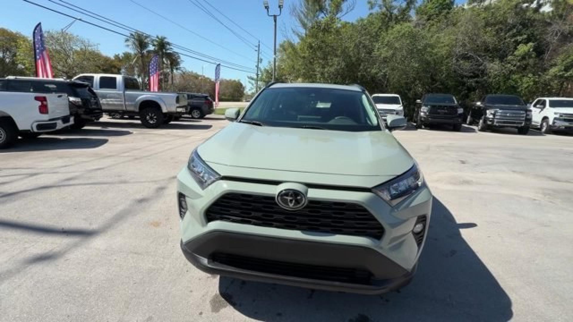 2021 Green Toyota RAV4 (2T3W1RFV4MW) with an 4 2.5 L engine, Automatic transmission, located at 27610 S Dixie Hwy, Homestead, FL, 33032, (305) 749-2348, 25.510241, -80.438301 - Only 29,166 Miles! Boasts 35 Highway MPG and 28 City MPG! This Toyota RAV4 boasts a Regular Unleaded I-4 2.5 L/152 engine powering this Automatic transmission. Wireless Phone Connectivity, Variable Intermittent Wipers, Trip Computer.*This Toyota RAV4 Comes Equipped with These Options *Transmission: - Photo#7