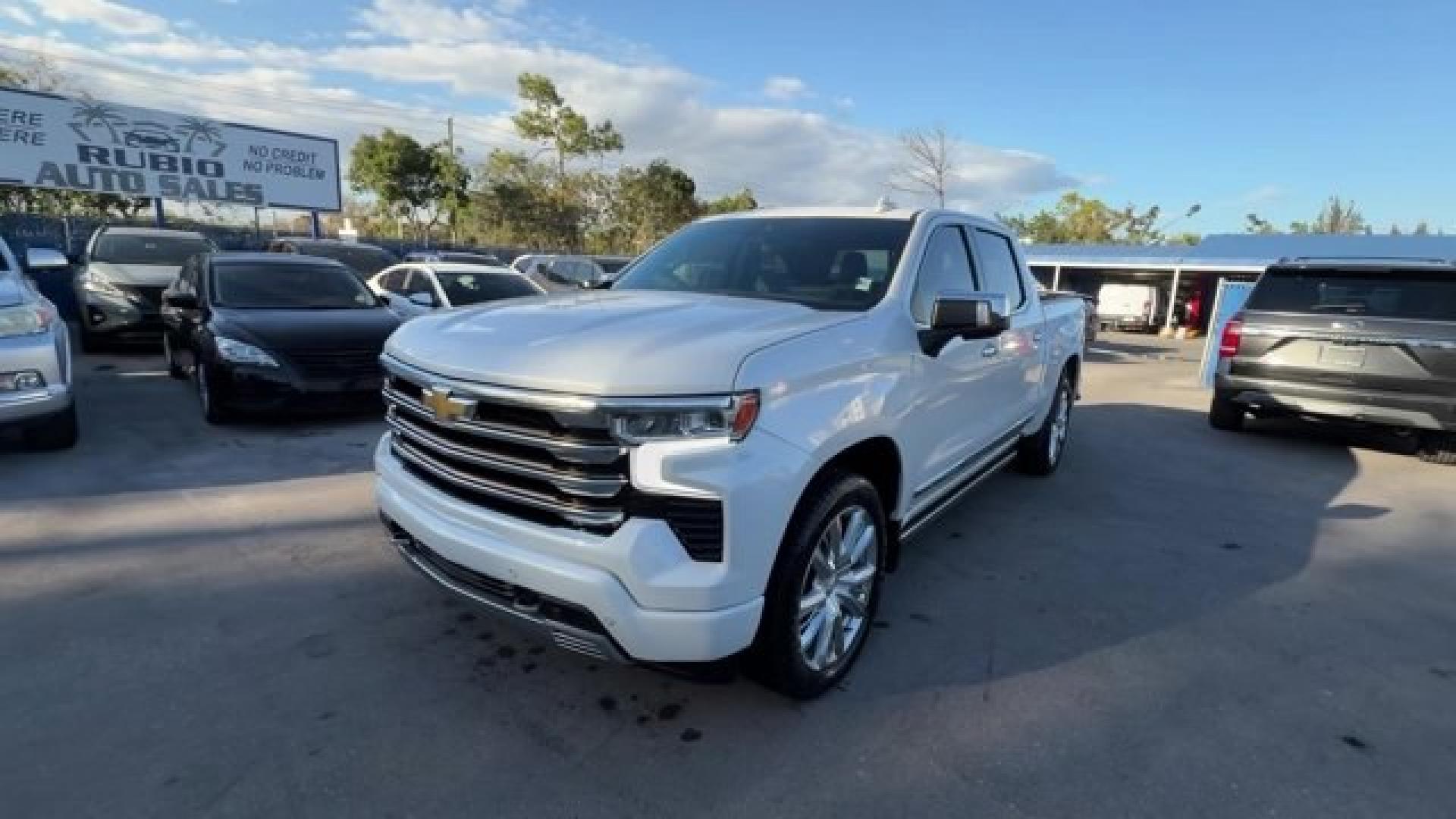 2022 Iridescent Pearl Tricoat /Jet Black Chevrolet Silverado 1500 (3GCPAFET8NG) with an 6 3.0L engine, Automatic transmission, located at 27610 S Dixie Hwy, Homestead, FL, 33032, (305) 749-2348, 25.510241, -80.438301 - Only 45,541 Miles! Delivers 31 Highway MPG and 23 City MPG! This Chevrolet Silverado 1500 delivers a Turbocharged Diesel I6 3.0L/183 engine powering this Automatic transmission. TIRES, 275/50R22SL ALL-SEASON, BLACKWALL, TAILGATE, GATE FUNCTION MANUAL WITH EZ LIFT includes power lock and release, SUN - Photo#0