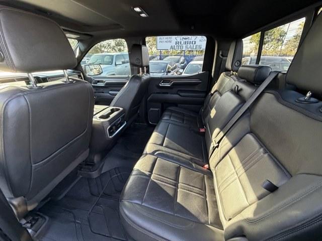 2022 Iridescent Pearl Tricoat /Jet Black Chevrolet Silverado 1500 (3GCPAFET8NG) with an 6 3.0L engine, Automatic transmission, located at 27610 S Dixie Hwy, Homestead, FL, 33032, (305) 749-2348, 25.510241, -80.438301 - Only 45,541 Miles! Delivers 31 Highway MPG and 23 City MPG! This Chevrolet Silverado 1500 delivers a Turbocharged Diesel I6 3.0L/183 engine powering this Automatic transmission. TIRES, 275/50R22SL ALL-SEASON, BLACKWALL, TAILGATE, GATE FUNCTION MANUAL WITH EZ LIFT includes power lock and release, SUN - Photo#13