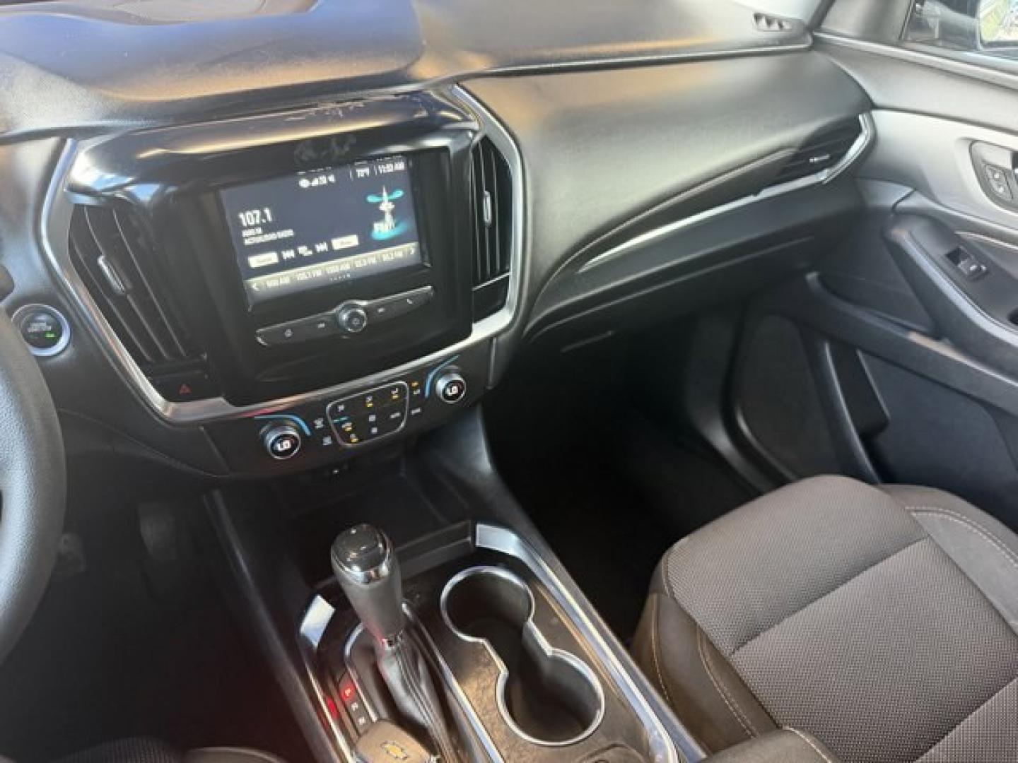 2018 Satin Steel Metallic /Jet Black Chevrolet Traverse (1GNERFKW4JJ) with an 6 3.6L engine, Automatic transmission, located at 27610 S Dixie Hwy, Homestead, FL, 33032, (305) 749-2348, 25.510241, -80.438301 - KBB.com Best Family Cars. Only 95,866 Miles! Boasts 27 Highway MPG and 18 City MPG! This Chevrolet Traverse boasts a Gas V6 3.6L/ engine powering this Automatic transmission. WHEELS, 18 (45.7 CM) BRIGHT SILVER PAINTED ALUMINUM, TRANSMISSION, 9-SPEED AUTOMATIC (STD), TIRES, P255/65R18 ALL-SEASON BLAC - Photo#9