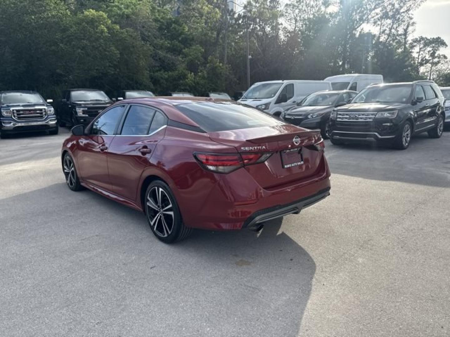 2021 Scarlet Ember Tintcoat /Sport Nissan Sentra (3N1AB8DV6MY) with an 4 2.0 L engine, Variable transmission, located at 27610 S Dixie Hwy, Homestead, FL, 33032, (305) 749-2348, 25.510241, -80.438301 - Delivers 37 Highway MPG and 28 City MPG! This Nissan Sentra delivers a Regular Unleaded I-4 2.0 L/122 engine powering this Variable transmission. [L92] CARPETED FLOOR MATS W/TRUNK MAT, [B93] CLEAR REAR BUMPER PROTECTOR, Wireless Phone Connectivity.* This Nissan Sentra Features the Following Options- Photo#3
