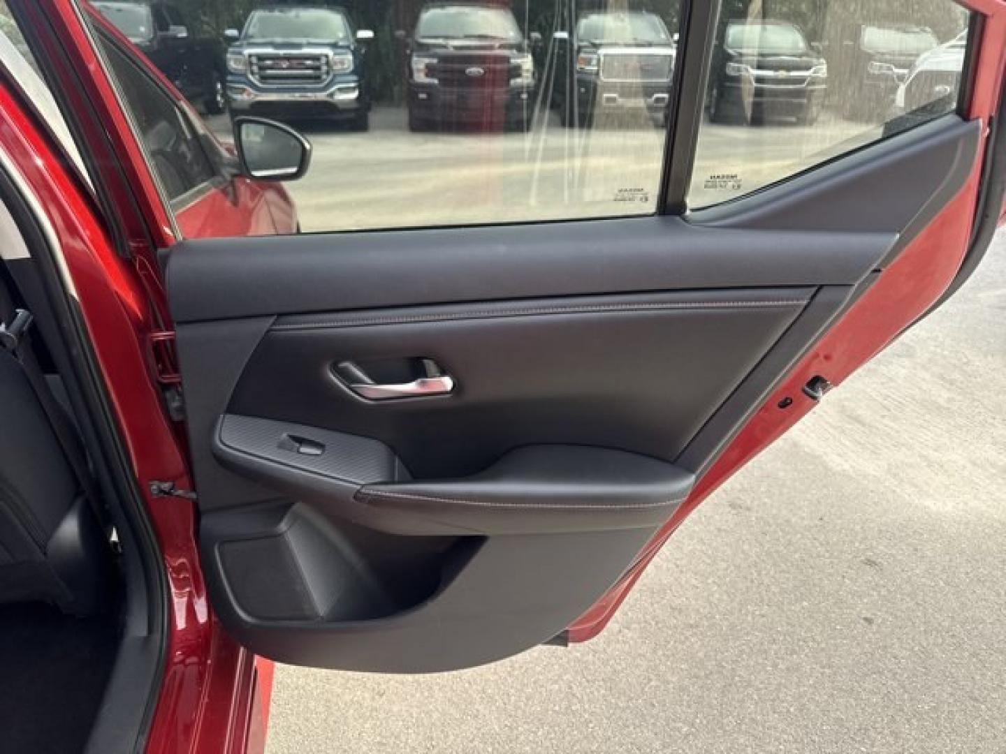 2021 Scarlet Ember Tintcoat /Sport Nissan Sentra (3N1AB8DV6MY) with an 4 2.0 L engine, Variable transmission, located at 27610 S Dixie Hwy, Homestead, FL, 33032, (305) 749-2348, 25.510241, -80.438301 - Delivers 37 Highway MPG and 28 City MPG! This Nissan Sentra delivers a Regular Unleaded I-4 2.0 L/122 engine powering this Variable transmission. [L92] CARPETED FLOOR MATS W/TRUNK MAT, [B93] CLEAR REAR BUMPER PROTECTOR, Wireless Phone Connectivity.* This Nissan Sentra Features the Following Options- Photo#16
