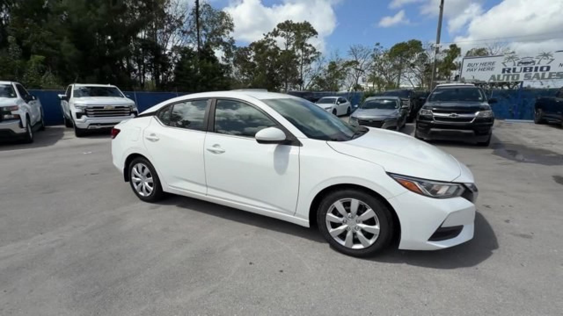 2020 Fresh Powder /Charcoal Nissan Sentra (3N1AB8BV1LY) with an 4 2.0 L engine, Variable transmission, located at 27610 S Dixie Hwy, Homestead, FL, 33032, (305) 749-2348, 25.510241, -80.438301 - Delivers 39 Highway MPG and 29 City MPG! This Nissan Sentra boasts a Regular Unleaded I-4 2.0 L/122 engine powering this Variable transmission. FRESH POWDER, CHARCOAL, CLOTH SEAT TRIM, [L92] CARPETED FLOOR MATS W/TRUNK MAT.* This Nissan Sentra Features the Following Options *Wireless Phone Connectiv - Photo#6