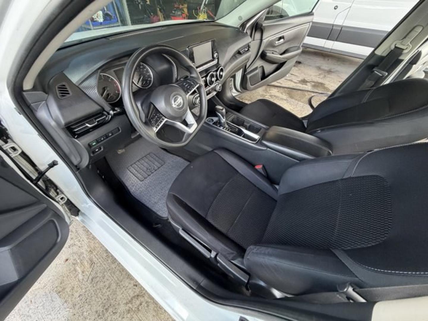 2020 Fresh Powder /Charcoal Nissan Sentra (3N1AB8BV1LY) with an 4 2.0 L engine, Variable transmission, located at 27610 S Dixie Hwy, Homestead, FL, 33032, (305) 749-2348, 25.510241, -80.438301 - Delivers 39 Highway MPG and 29 City MPG! This Nissan Sentra boasts a Regular Unleaded I-4 2.0 L/122 engine powering this Variable transmission. FRESH POWDER, CHARCOAL, CLOTH SEAT TRIM, [L92] CARPETED FLOOR MATS W/TRUNK MAT.* This Nissan Sentra Features the Following Options *Wireless Phone Connectiv - Photo#10